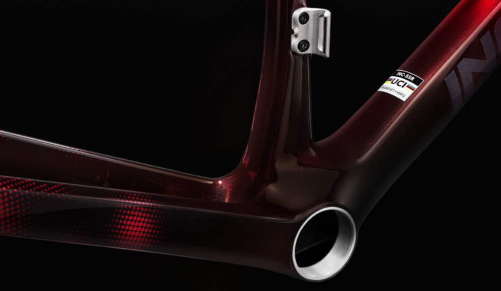 Deep-Section Bottom Bracket